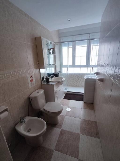 Acogedor Apartamento Frente Al Mar Elena Y Michele Almeria Bagian luar foto