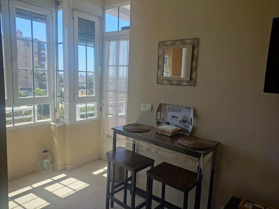 Acogedor Apartamento Frente Al Mar Elena Y Michele Almeria Bagian luar foto